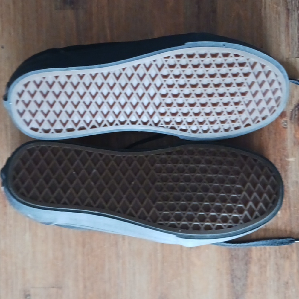 Mens Vans sneakers - Picture 4 of 4